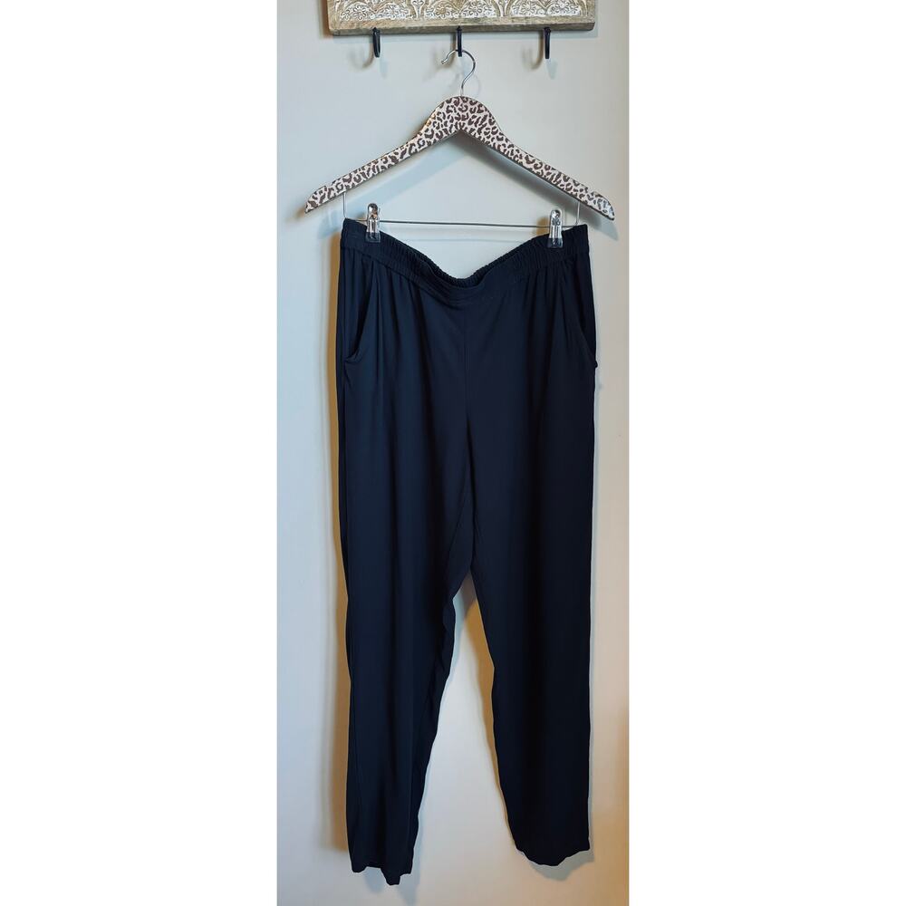 Eileen Fisher Black Tapered Pull On Pants sz M